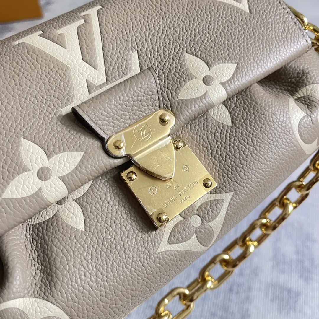 Black Gray Chain Bag