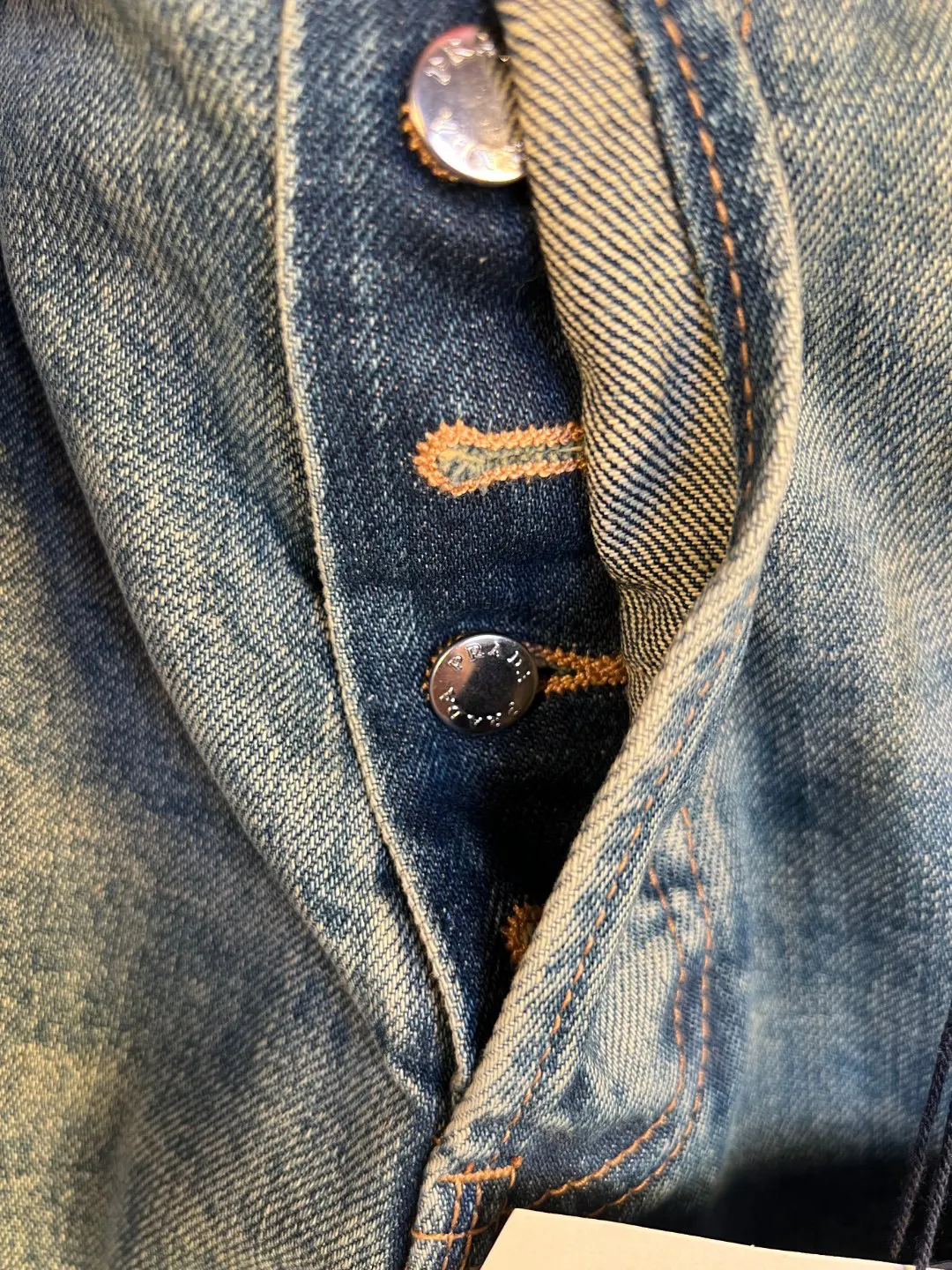 PRADA 牛仔裤 休闲宽松款