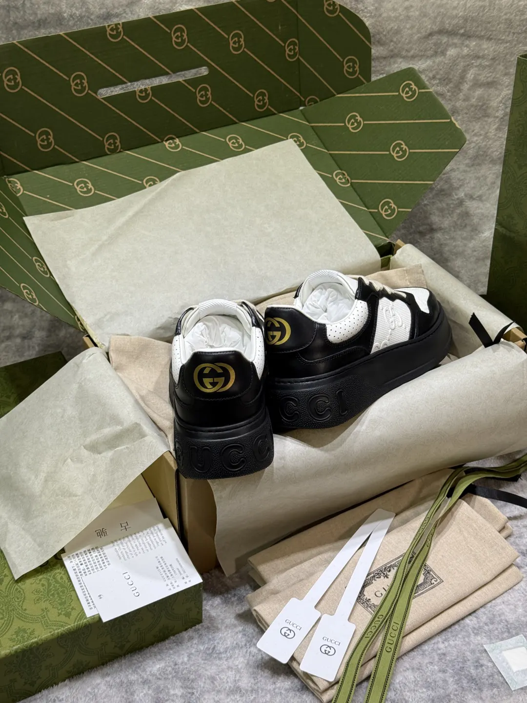 Gucci Logo休闲运动鞋
