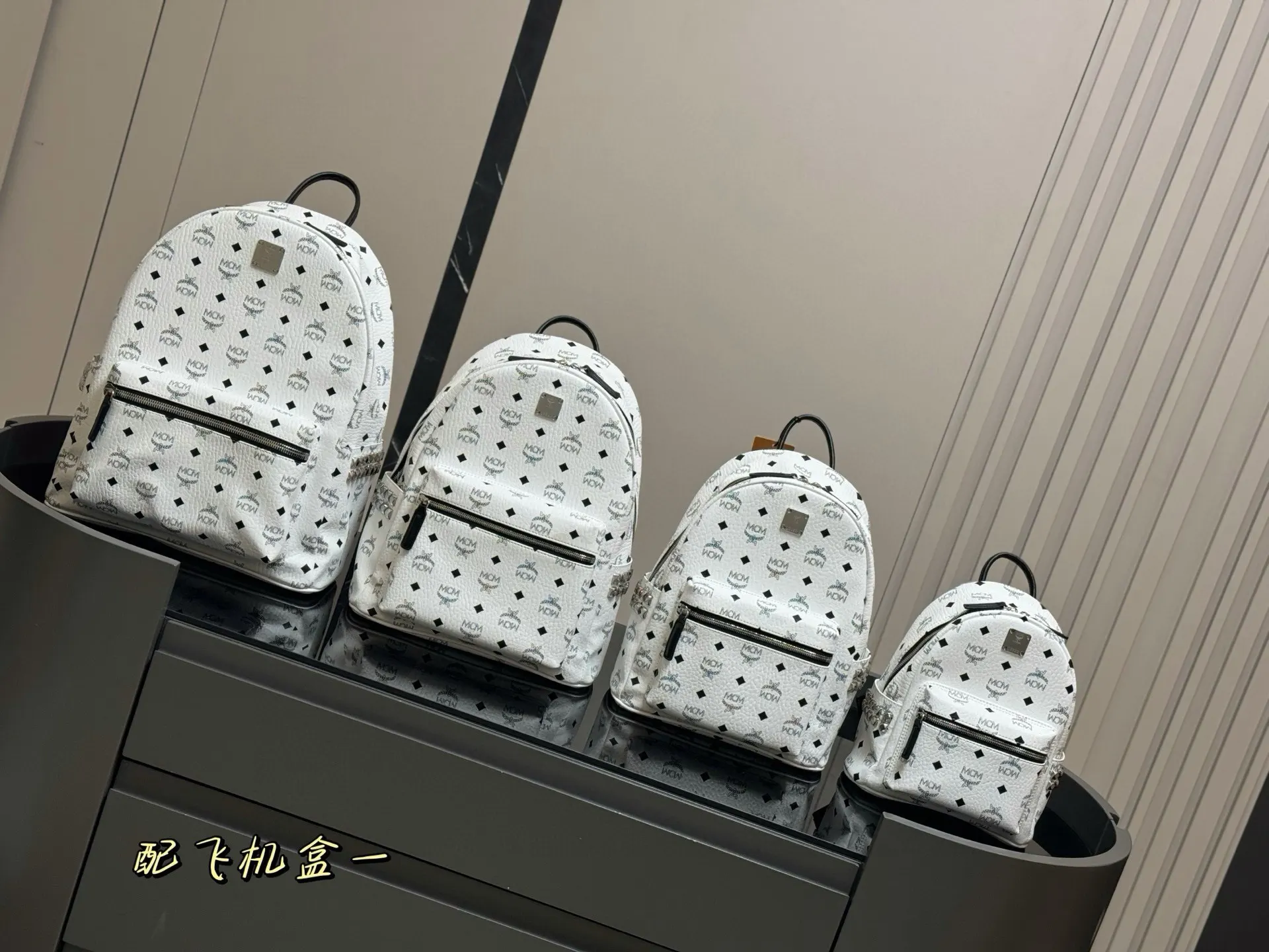 雙肩包 实用雙肩款