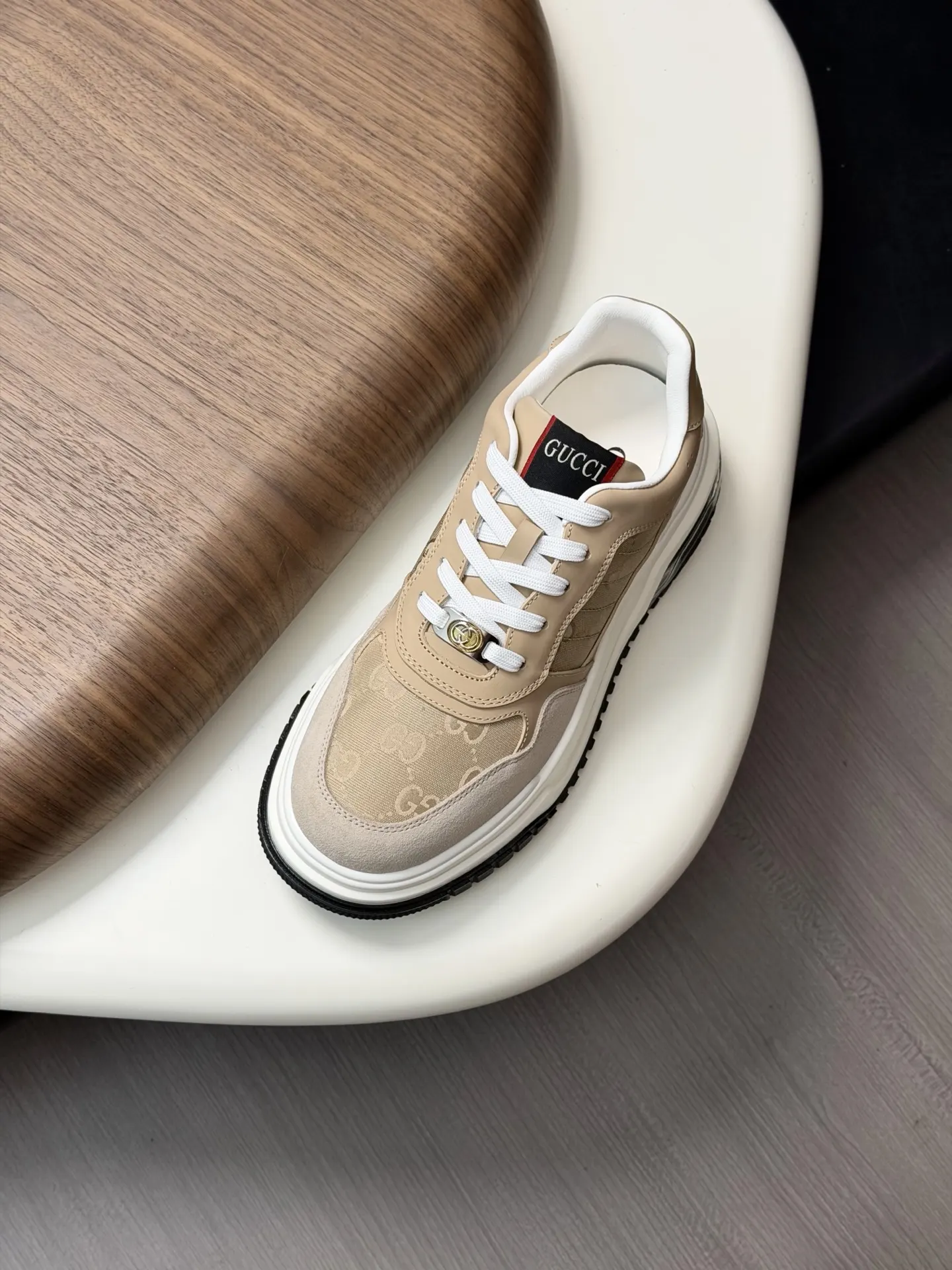 Gucci Logo休闲运动鞋