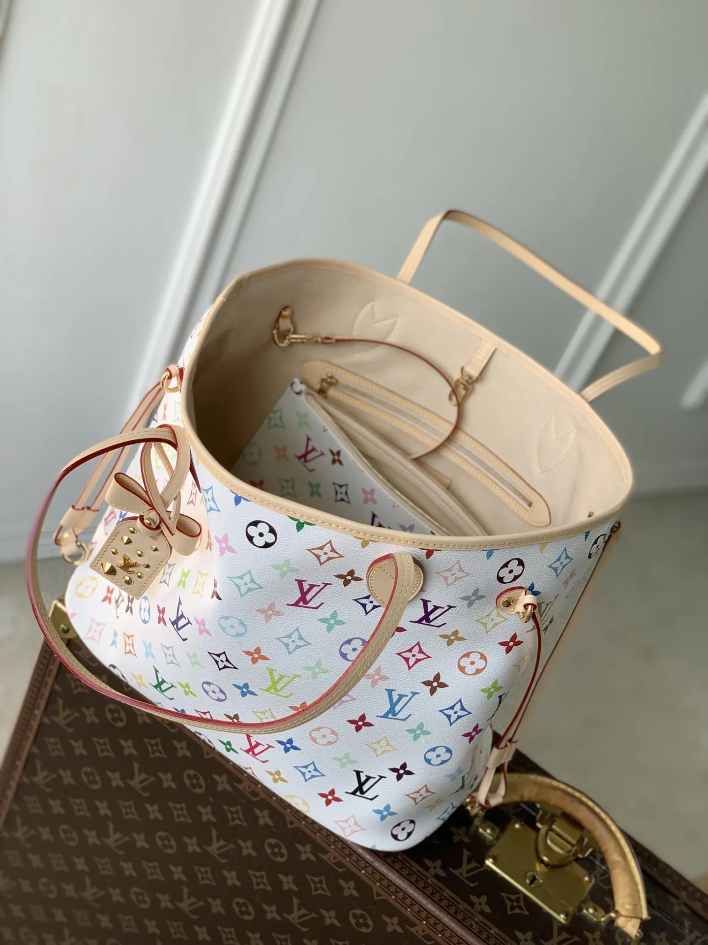 LV Neverfull 托特包 大容量通勤款(數字9) LV Neverfull 托特包 大容量通勤款(數字9)