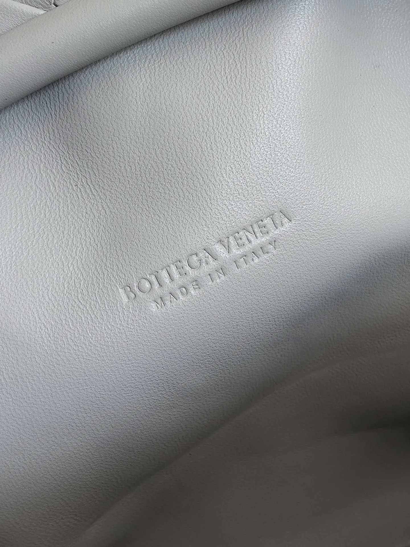 Bottega Veneta 鏈條包 精致鏈條款