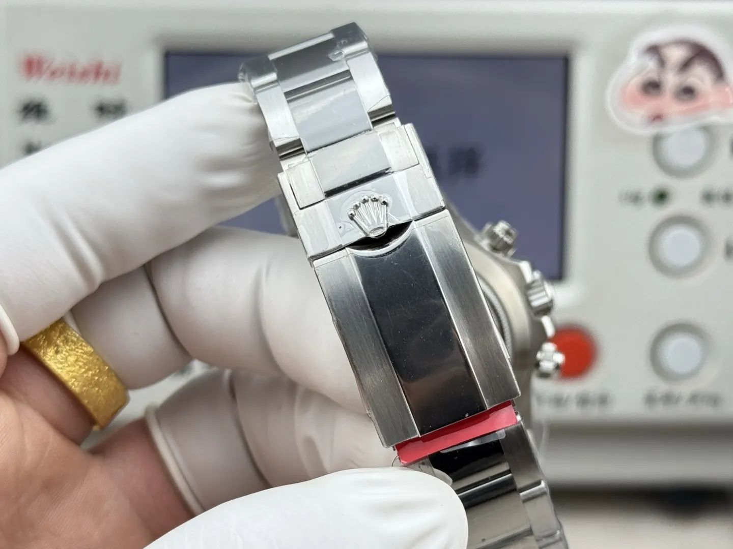 Watch Classic Image 9 Watch Classic Image 9