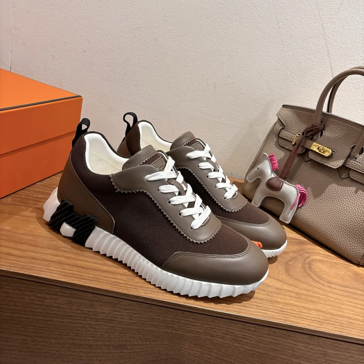 Hermès SS 运动鞋