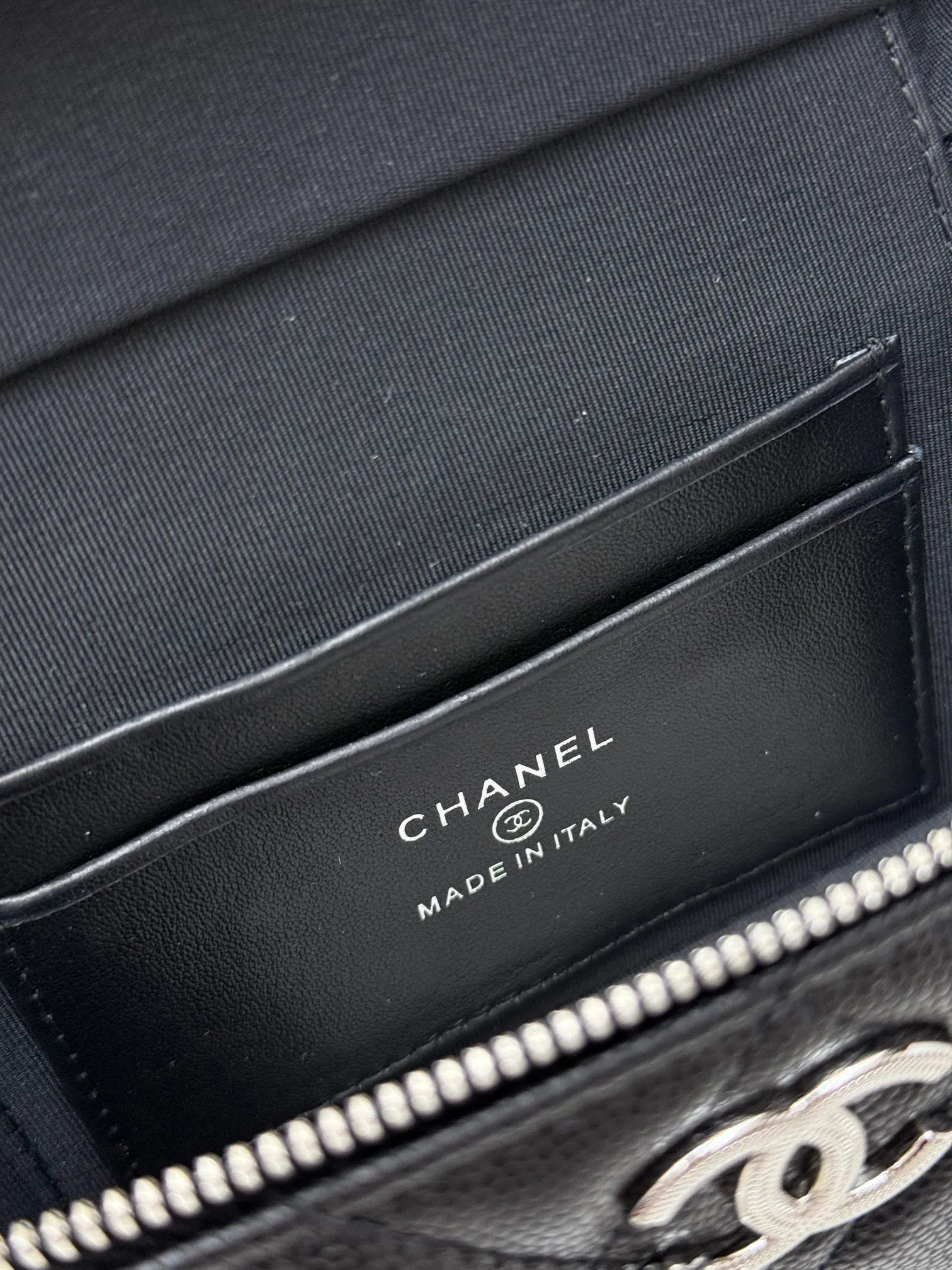 Silver Chain Bag Leather Image 9 Silver Chain Bag Leather Image 9
