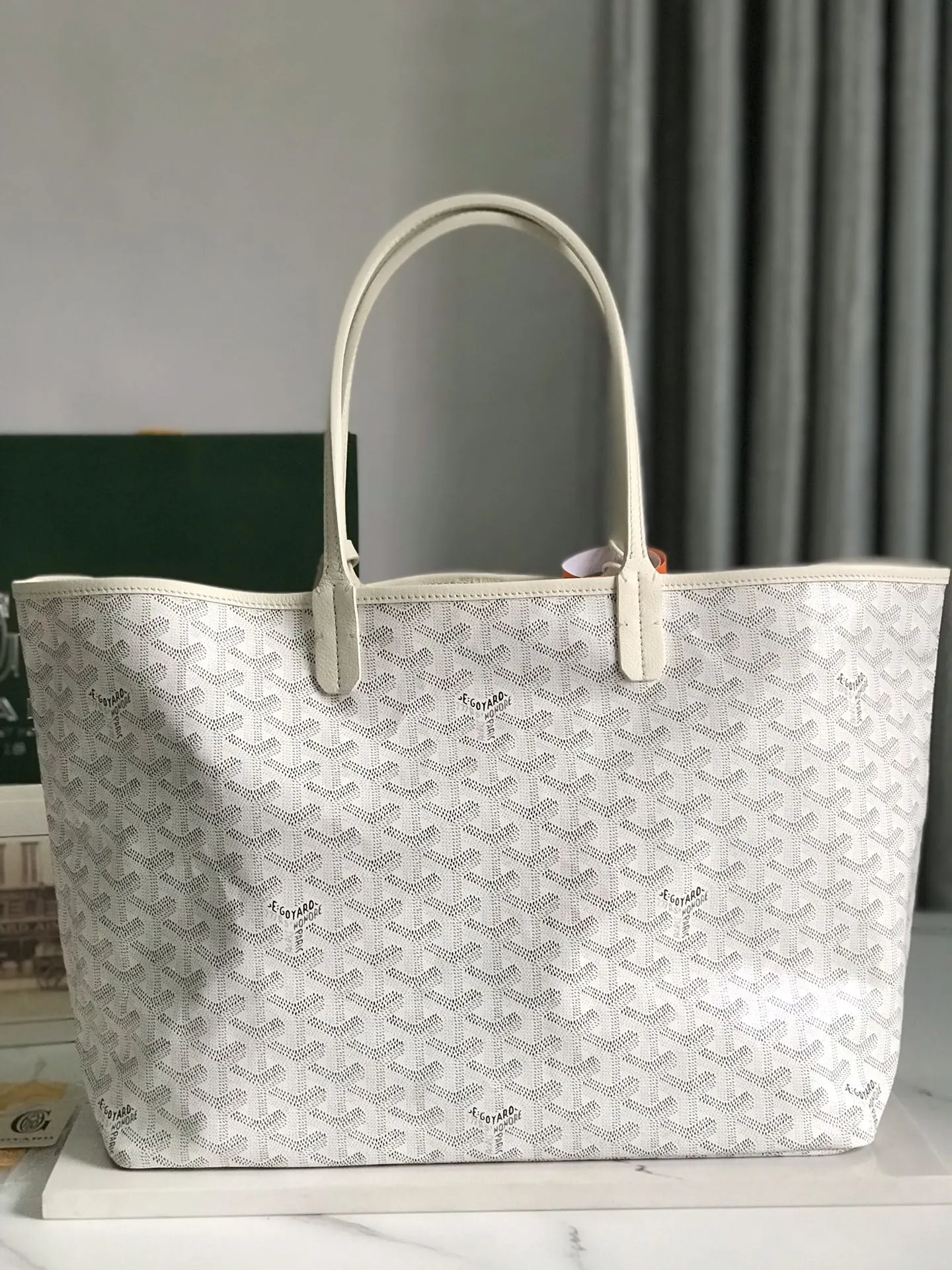Goyard 戈雅 经多次研究与改良 不断提升面料与皮质 全方位独 旅行包 大容量旅行款