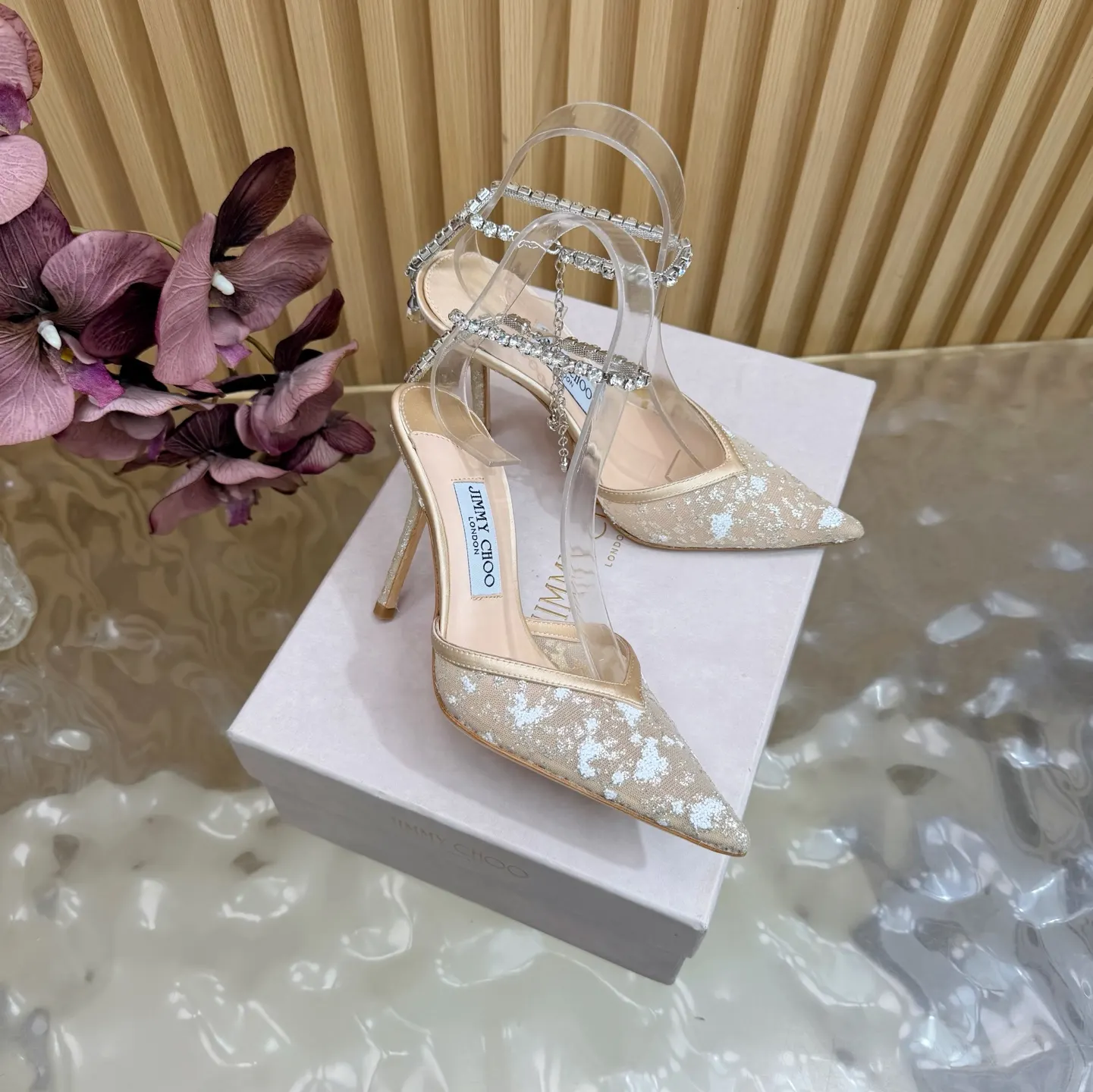 Jimmy Choo 运动鞋 休闲百搭款 款07