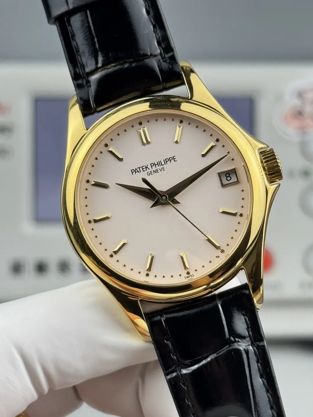 Watch Classic Leather