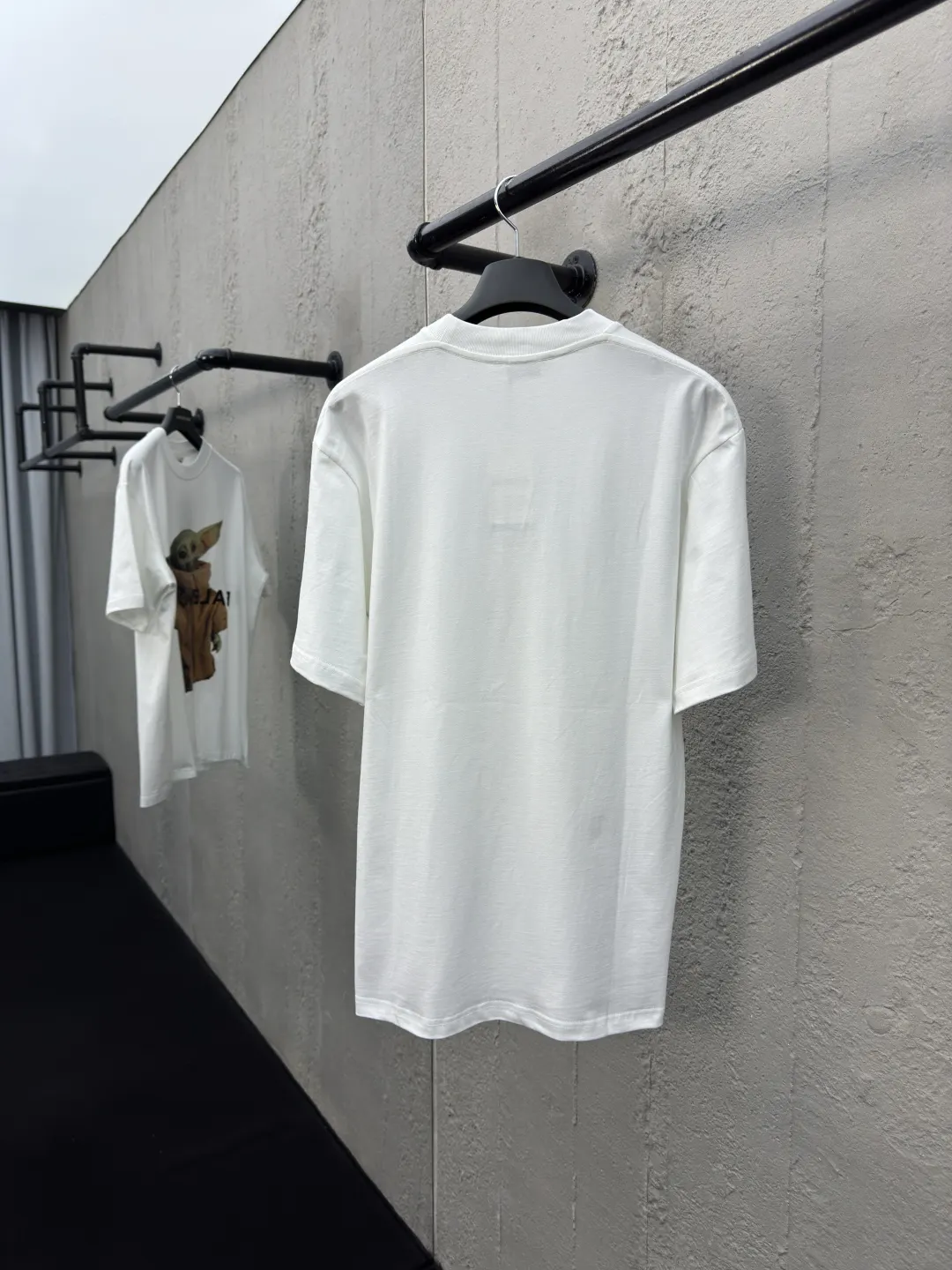 Balenciaga 卡通寶寶印花圓領短袖T恤 白色