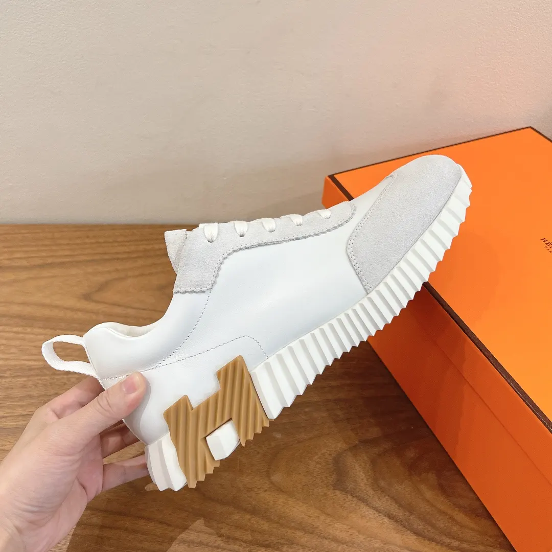 Hermès SS 运动鞋(數字4) Hermès SS 运动鞋(數字4)