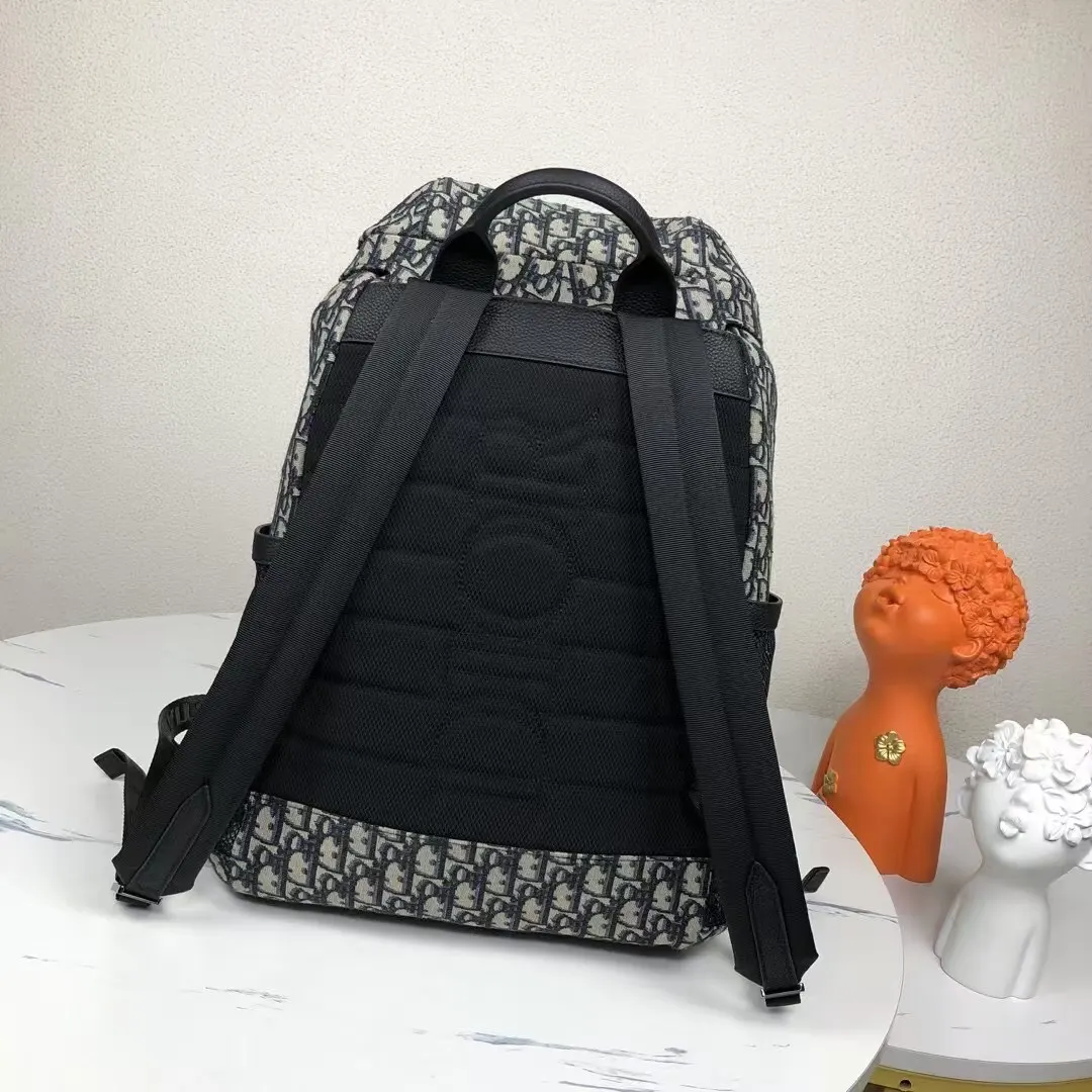 Dior 黑色 米色 市场 欢迎对比 折叠 米色和黑 雙肩包 实用雙肩款