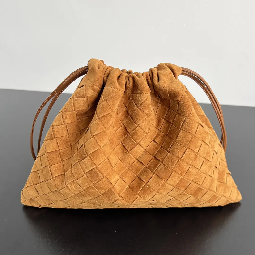 Bottega Veneta 牛皮 腋下包 復古腋下背款