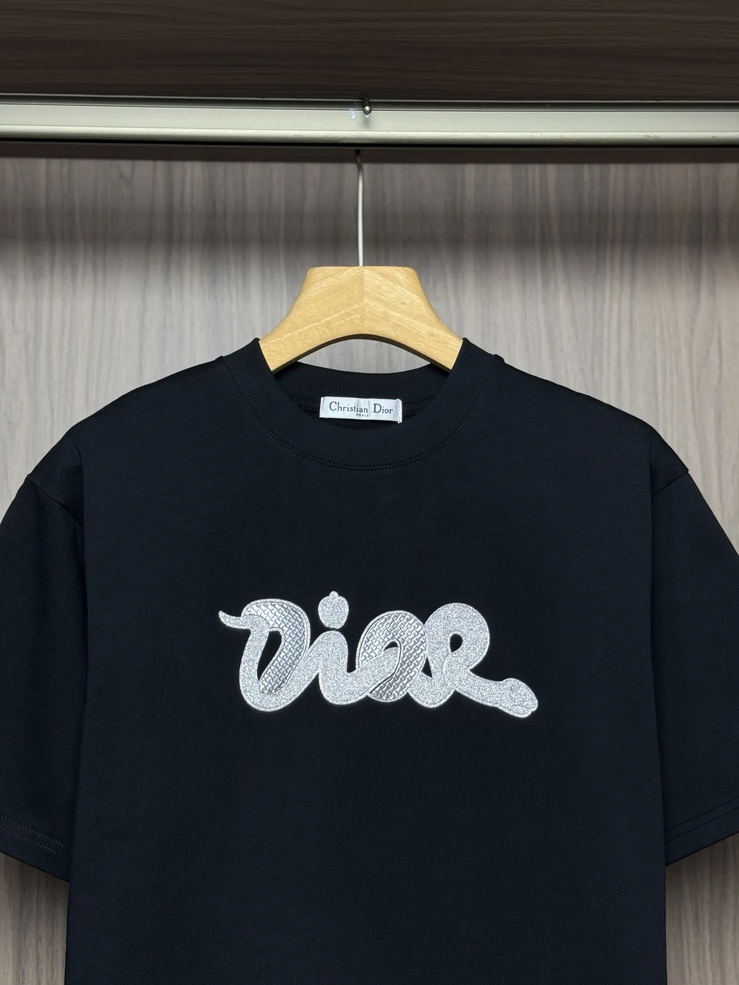 Dior 黑色短袖T恤 标签细节
