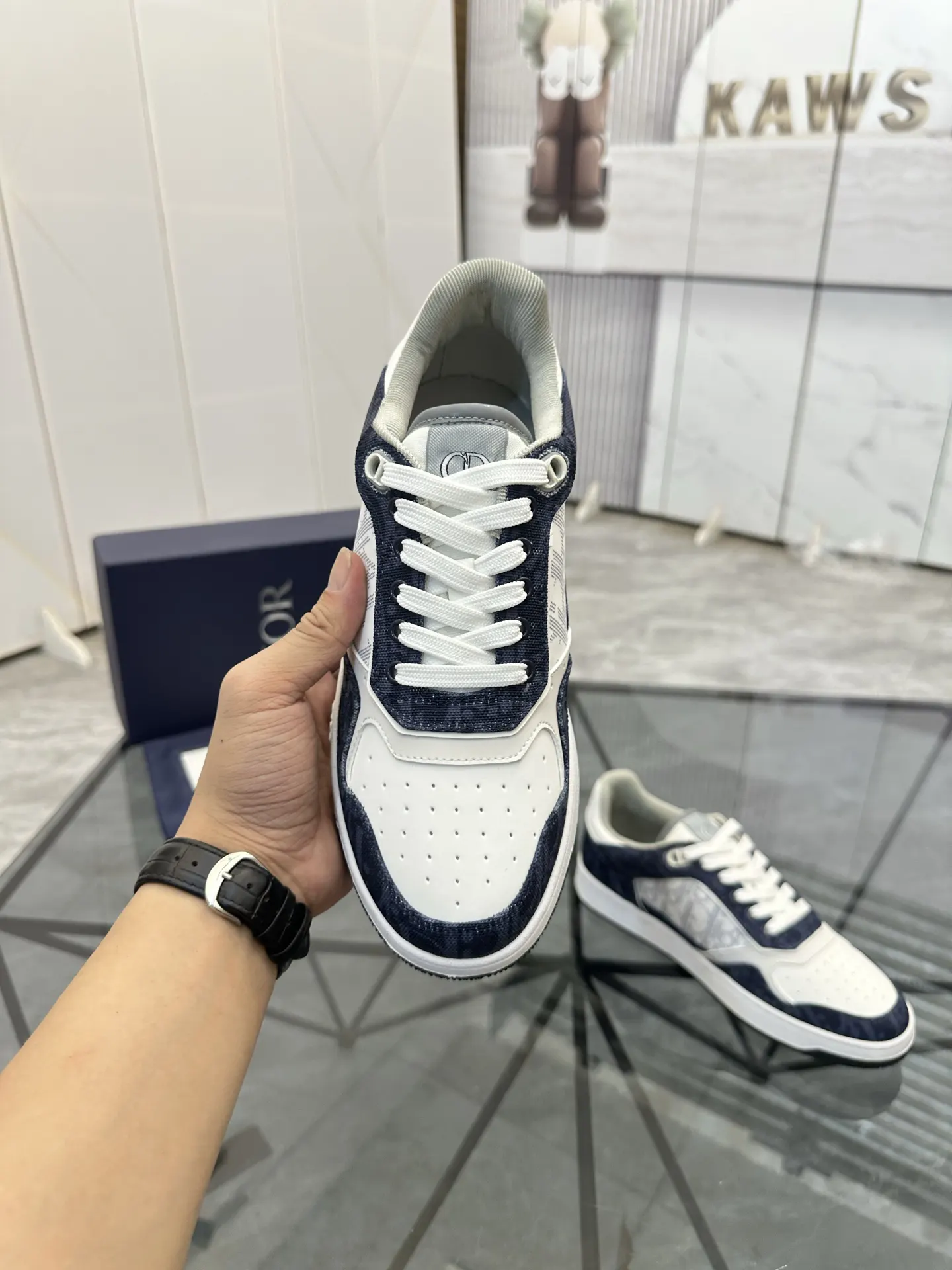 Dior B57 蓝白拼色牛皮运动鞋 经典款