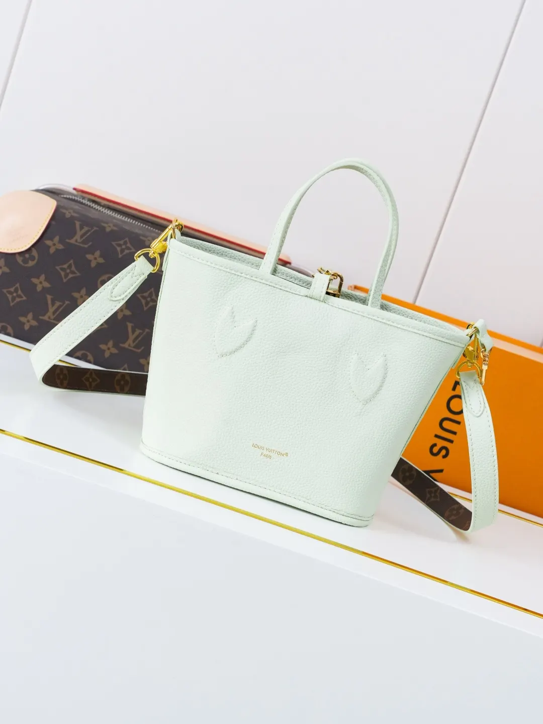 Neverfull 牛皮 收納包 旅行收納款