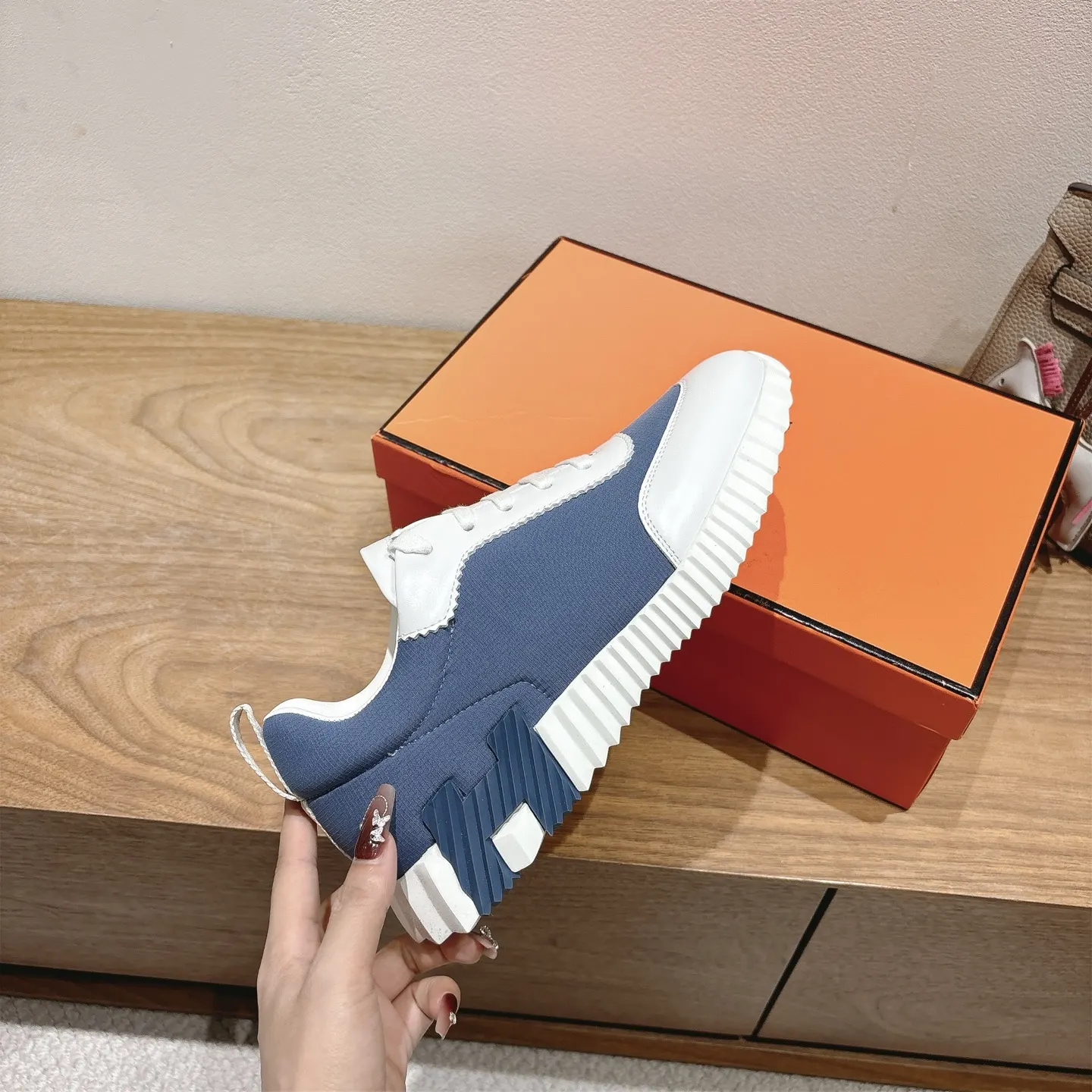 Hermès SS Sneakers
