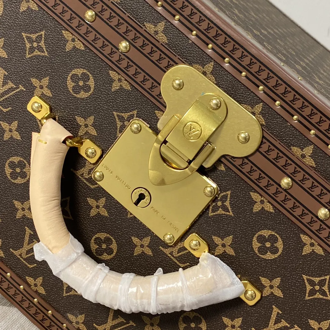 LV 金色 帆布 硬箱 纯铜五金 ALZER 硬箱 著名的Alz 行李箱 旅行拉杆款 輕便出行款