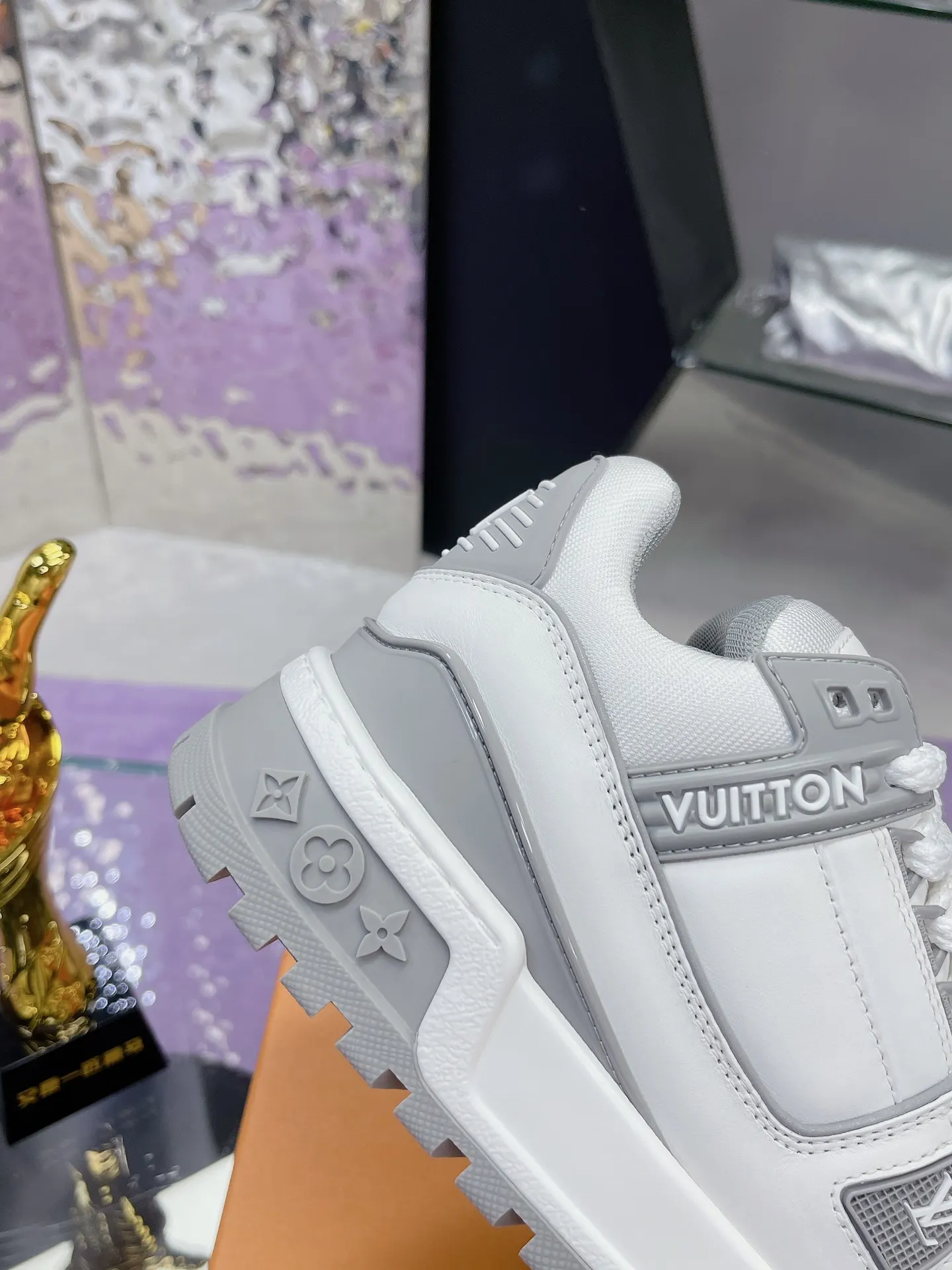 Louis Vuitton 运动鞋
