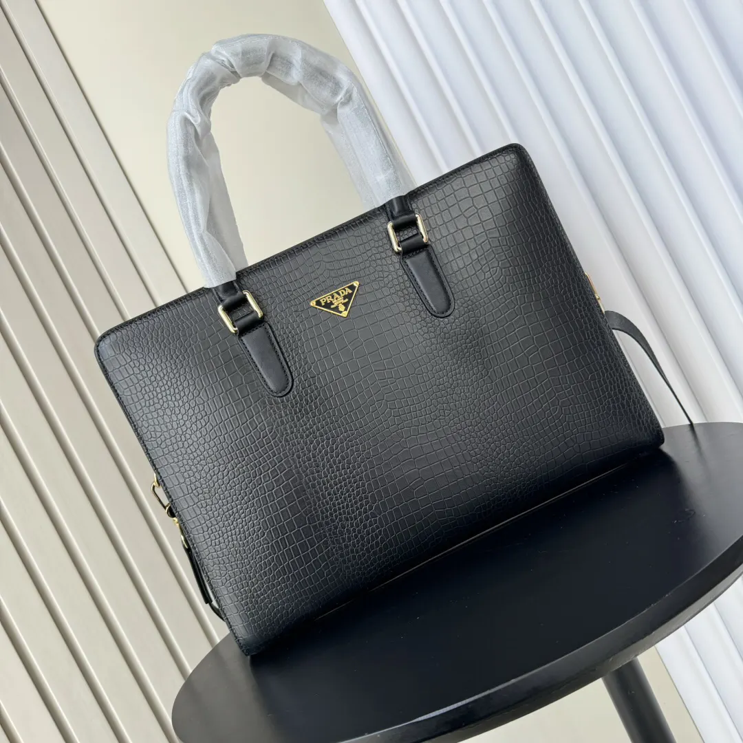 Prada 黑色 小牛皮 公文包 商務通勤款