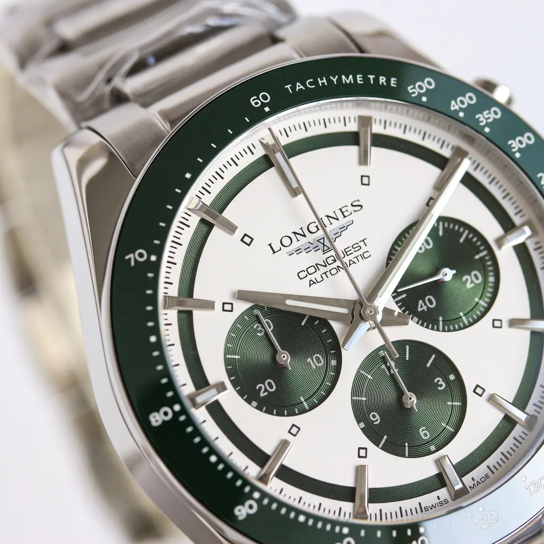 Longines 黑色 ⃣ 字面是独特的 熊猫眼 主要有 黑白 深海藍 手錶 經典腕表款
