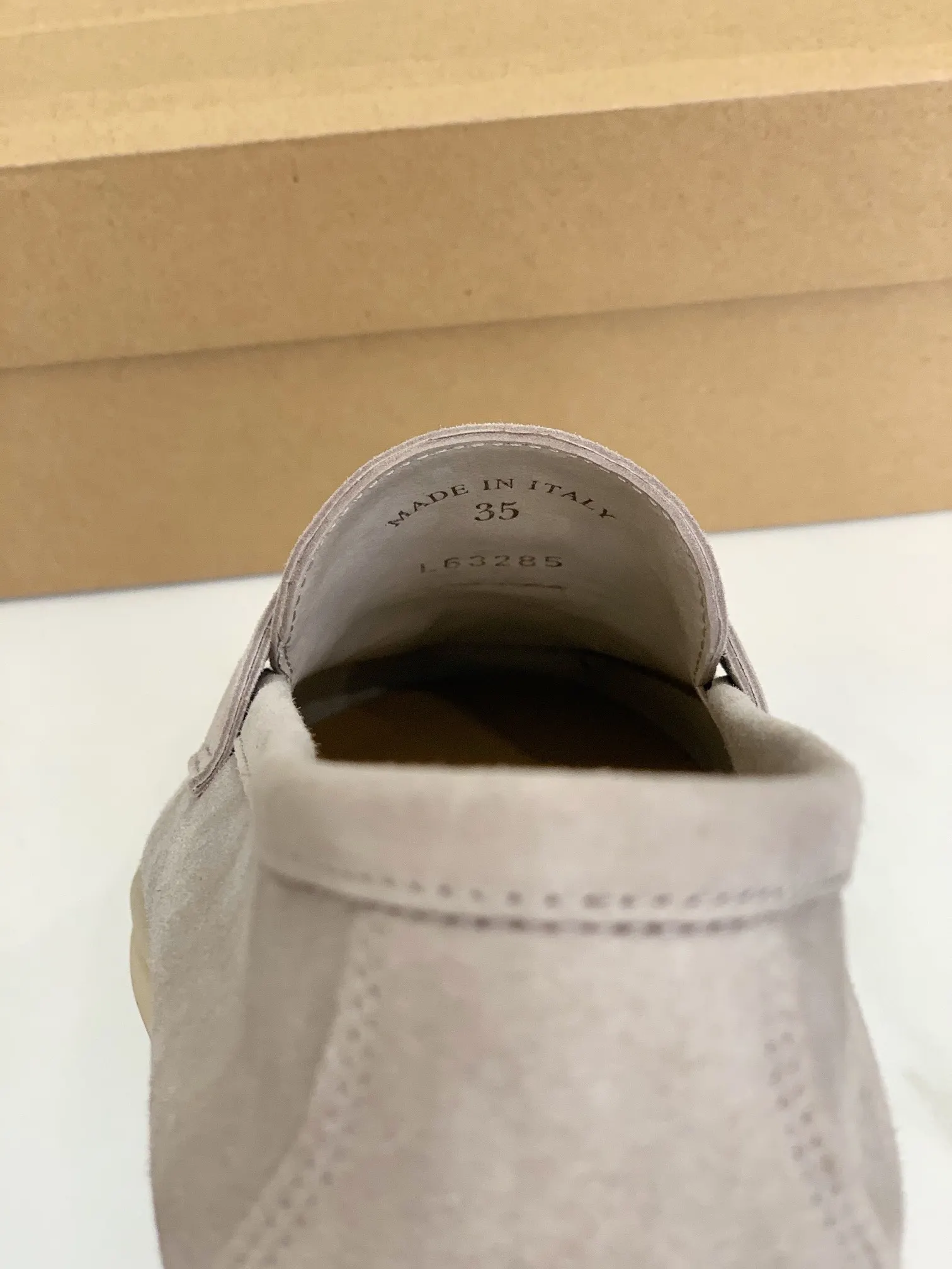 Loro Piana 運動鞋 休閒百搭款(數字7) Loro Piana 運動鞋 休閒百搭款(數字7)