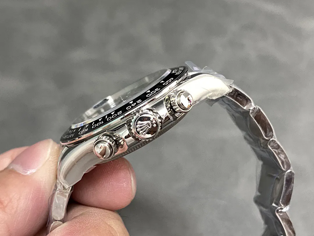 Rolex 黑白陶 迪通拿 平民版 目前最稳定的对 手表 经典腕表款