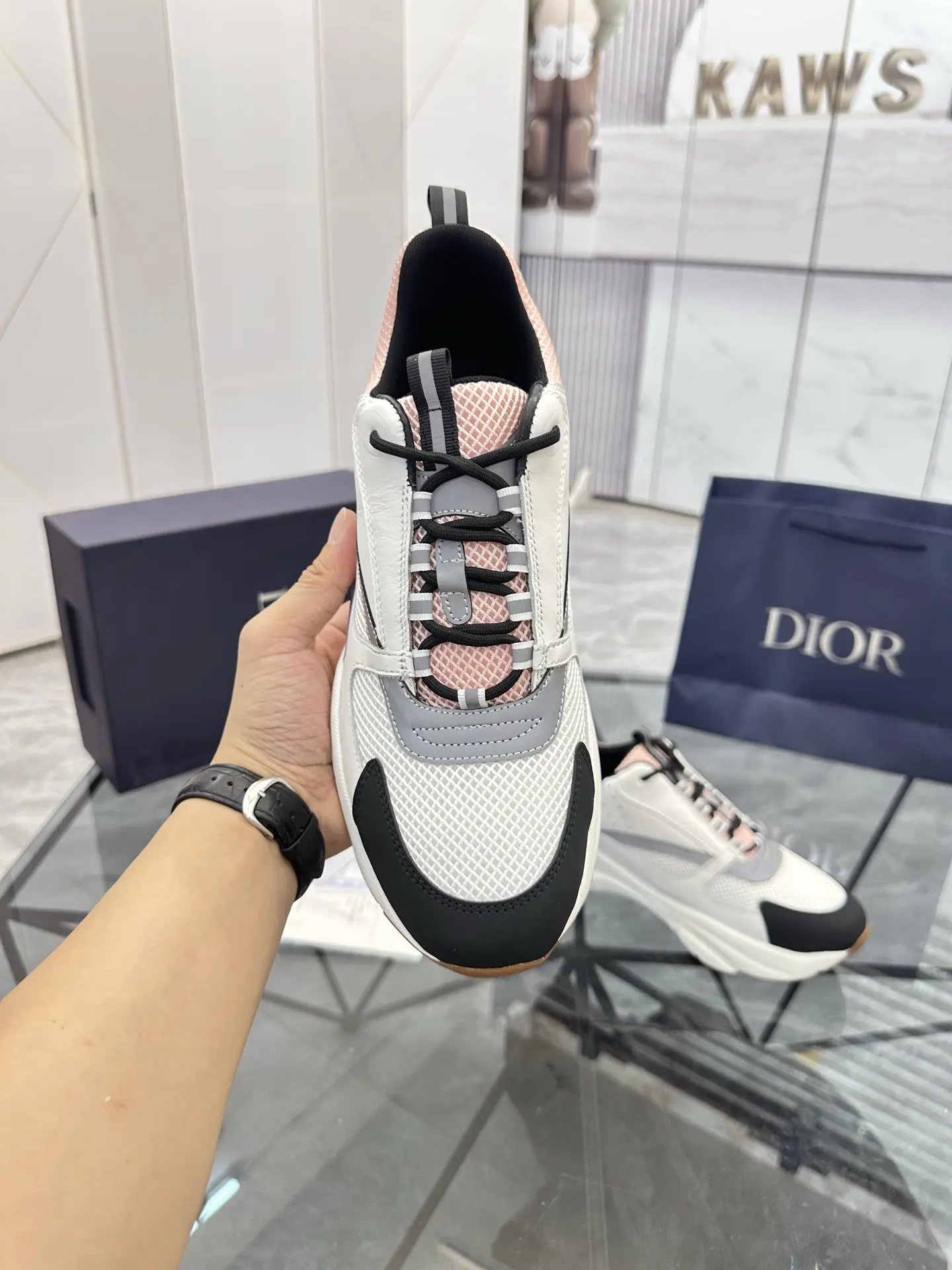 Dior B22 白黑拼色牛皮休闲鞋