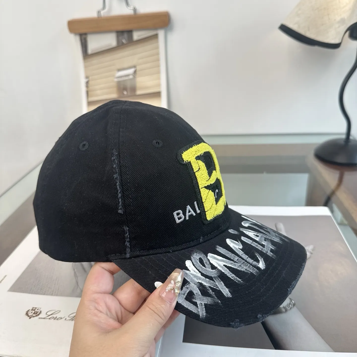 Balenciaga Baseball Cap Logo