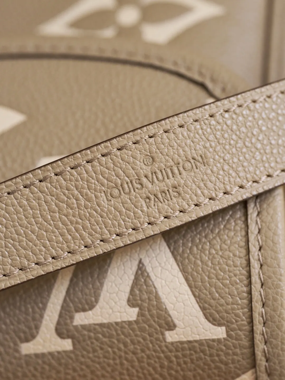 Louis Vuitton Monogram 老花迷你手提斜背包