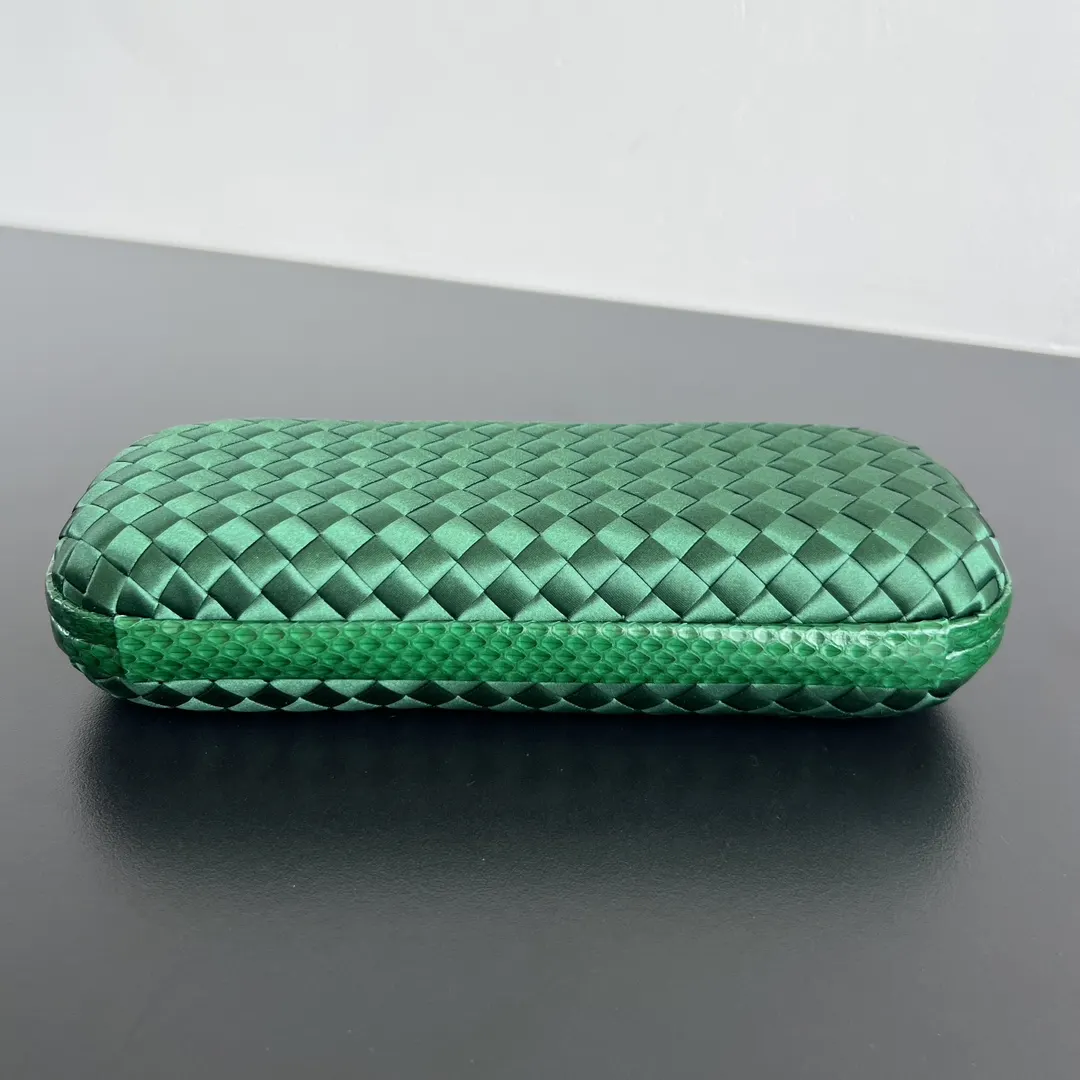 Bottega Veneta 化妝包 便携收納款