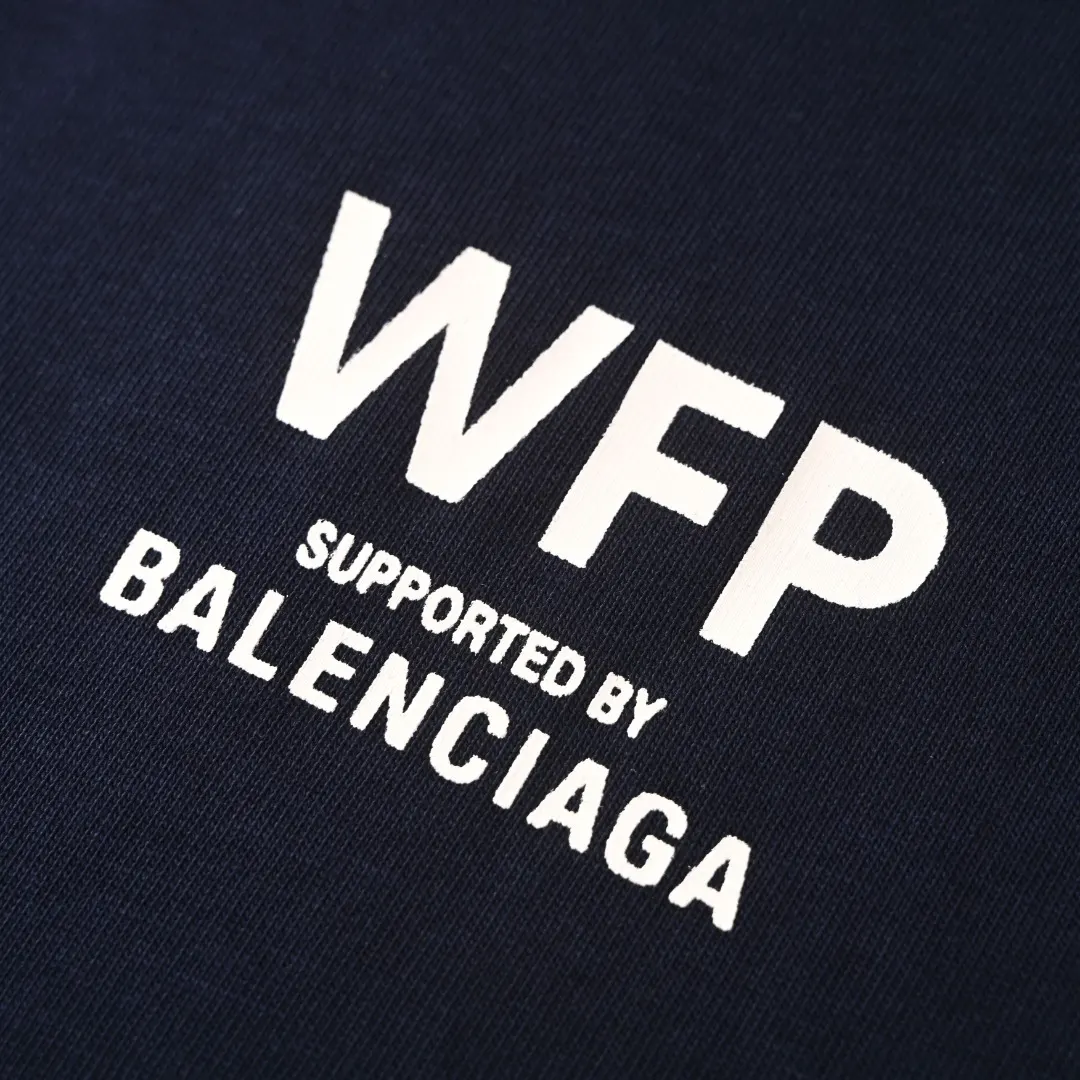 Balenciaga BLCG 浅灰色 純棉 短袖T恤(數字5) Balenciaga BLCG 浅灰色 純棉 短袖T恤(數字5)