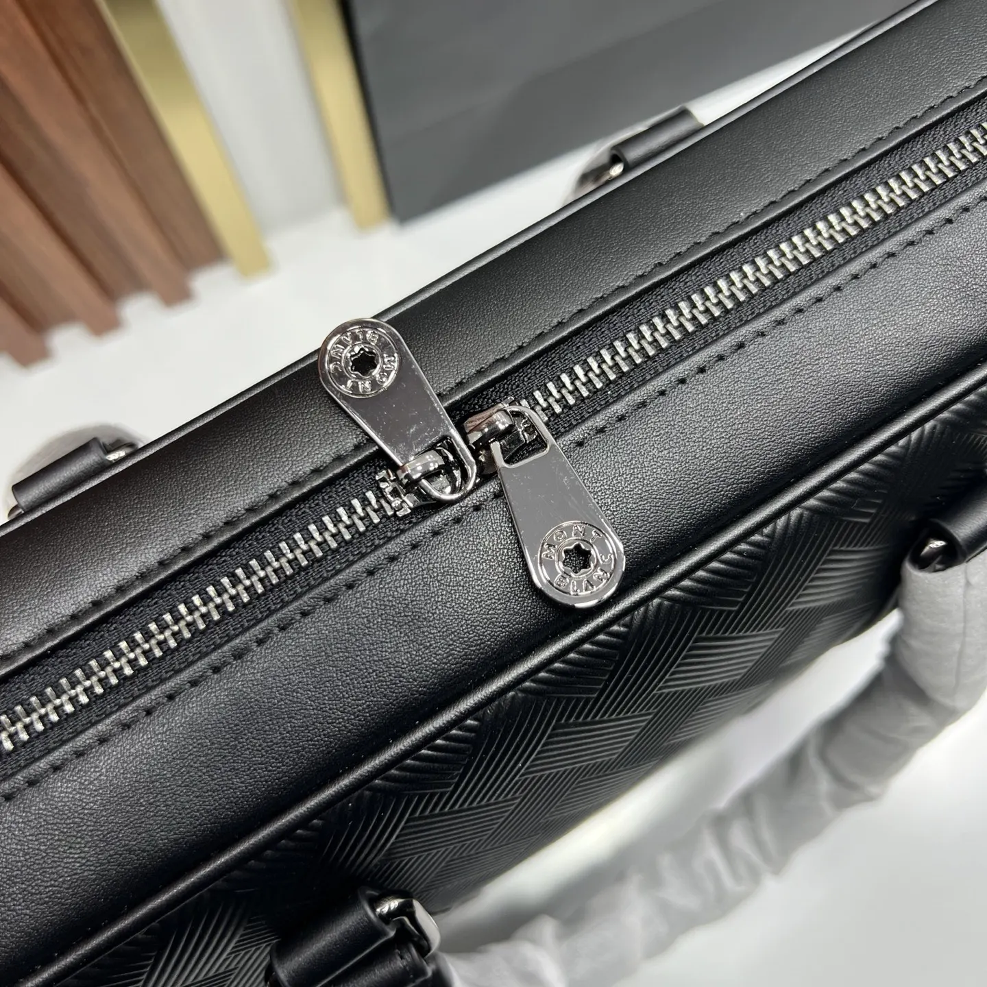 黑色 牛皮 MONTBLANC 万宝龙 公文包 商務通勤款