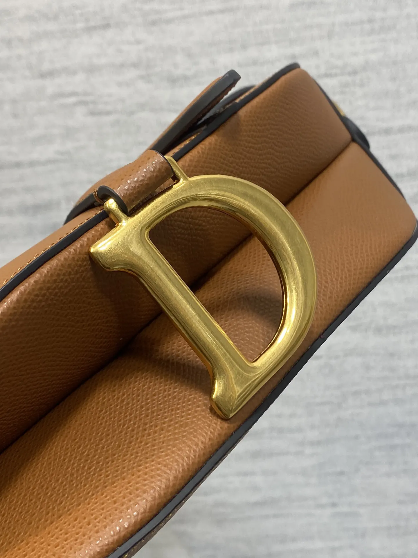 Dior Fashion Item Travel Classic