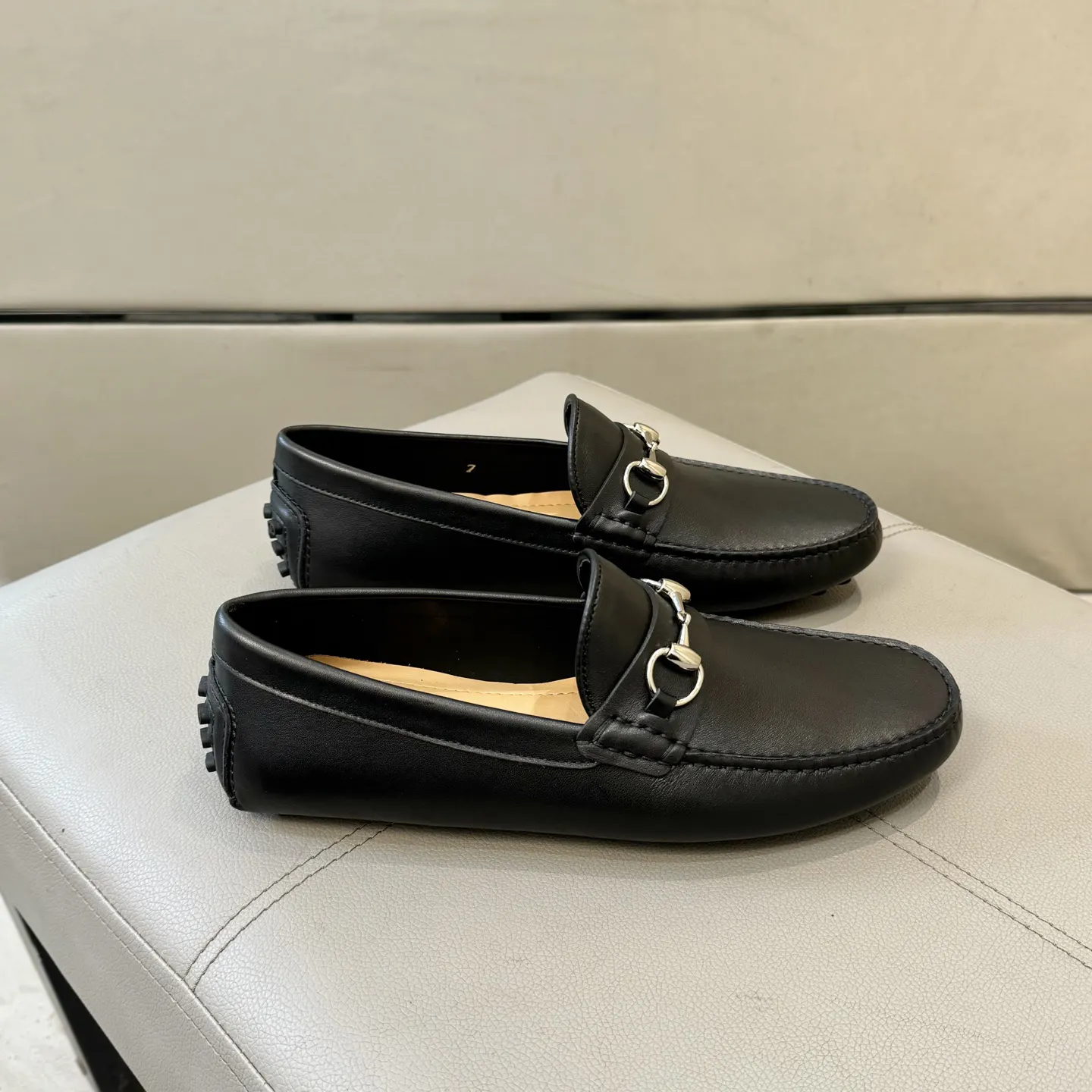 Gucci Logo休闲运动鞋 百搭款 黑色