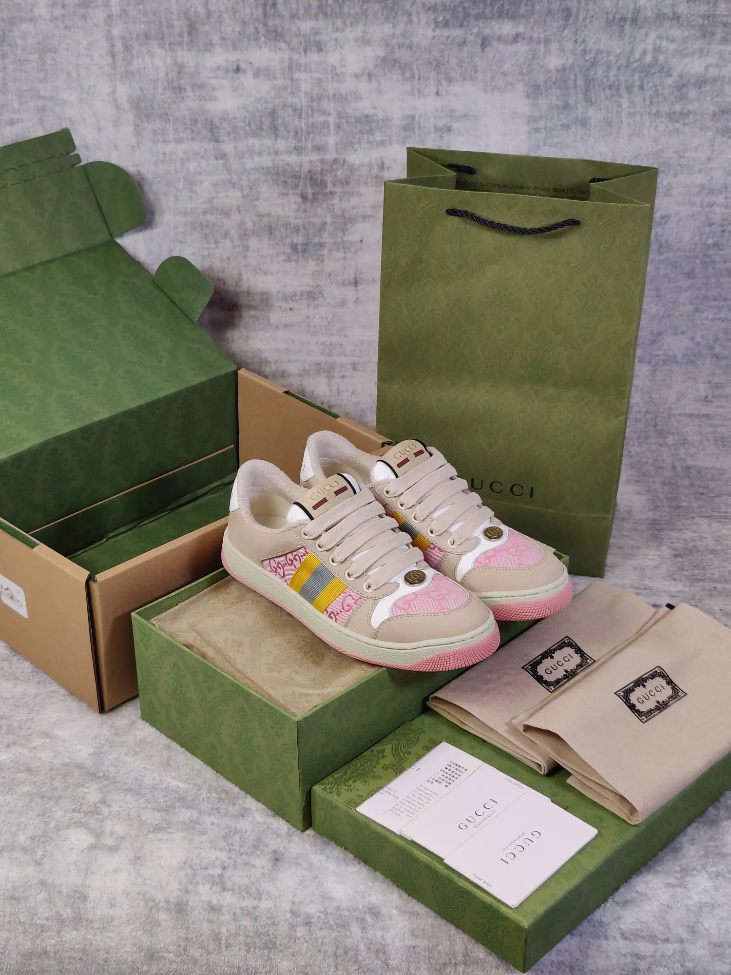 Gucci Logo Sneakers Image 9 Gucci Logo Sneakers Image 9