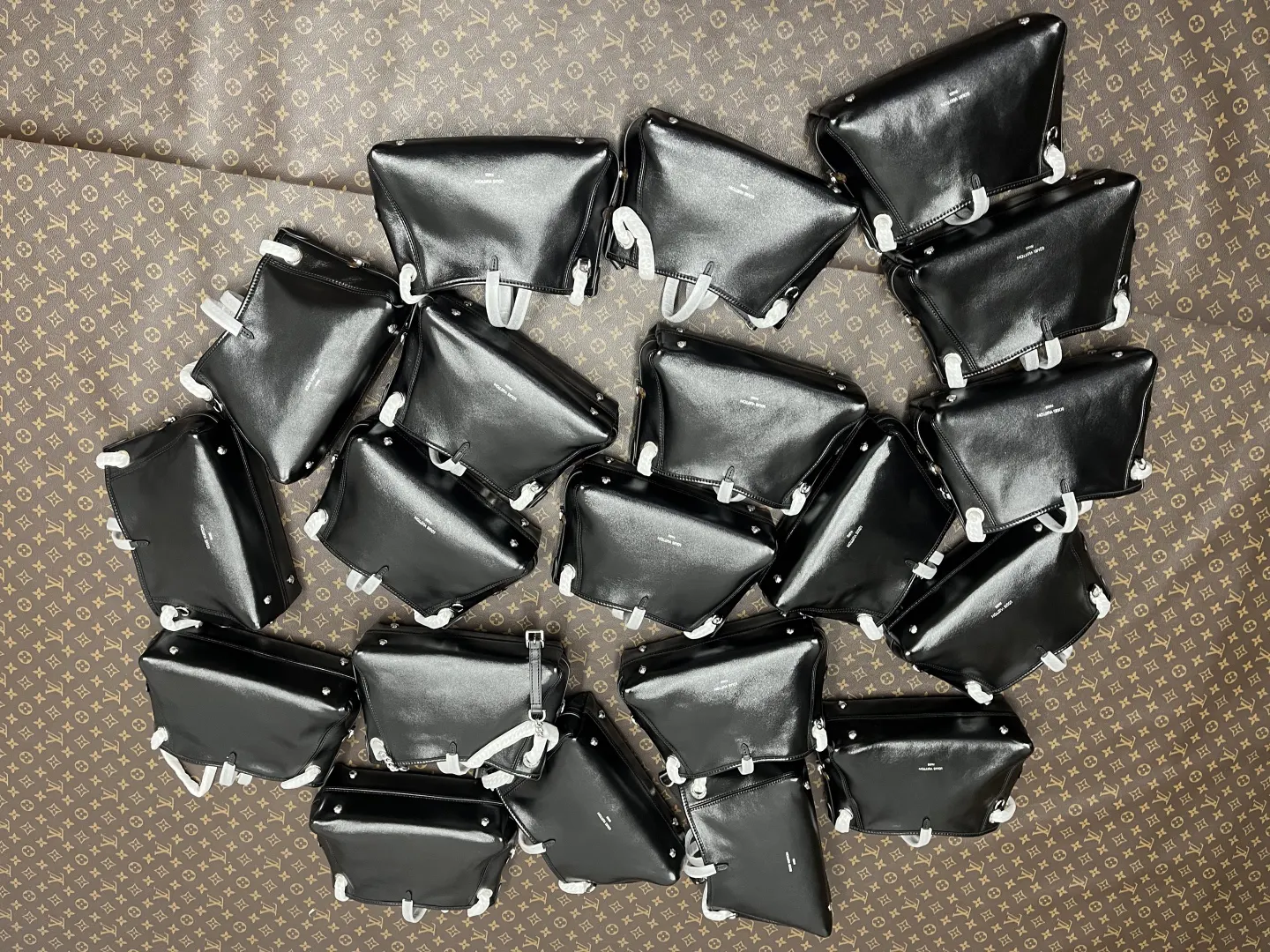 供应 素材拿去用 供应 素材拿去用 鏈條包 精致鏈條款