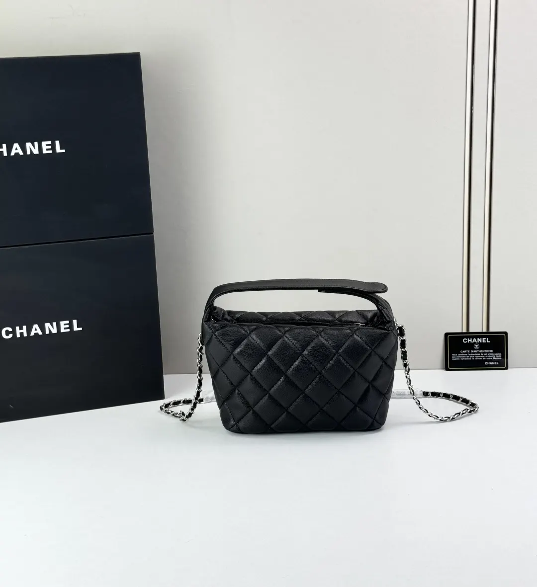 CHANEL 饭盒包 超美 很有質感又很轻松的一个包型 貌 斜背包 輕便斜挎款