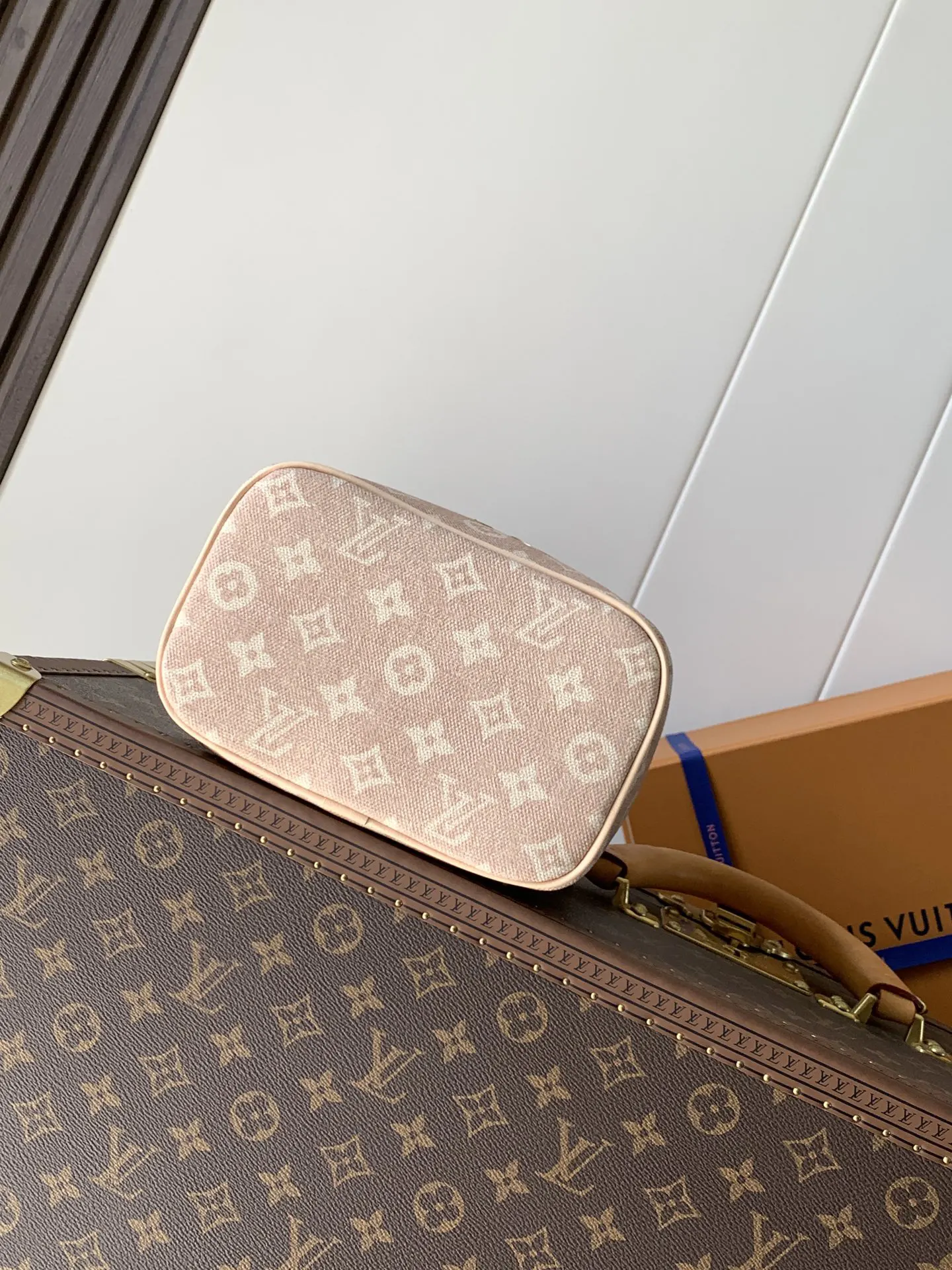 LV 牛皮 Nice 迷你 化妝包 便携收納款