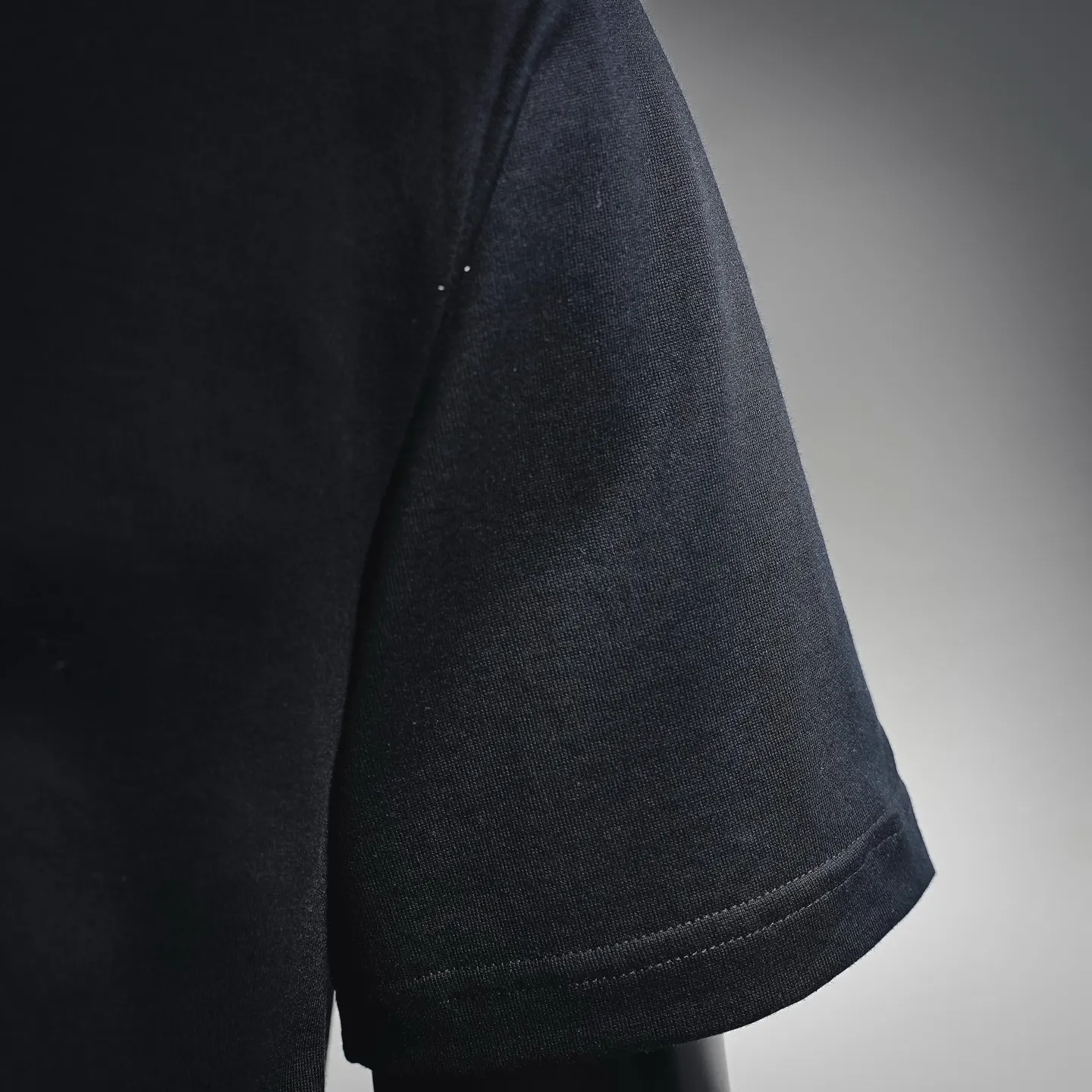 Stone Island 罗盘 短袖T恤 日常百搭款(數字9) Stone Island 罗盘 短袖T恤 日常百搭款(數字9)