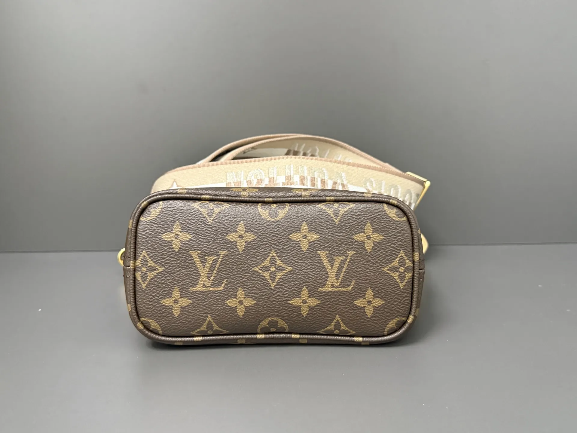 Neverfull 托特包 大容量托特款