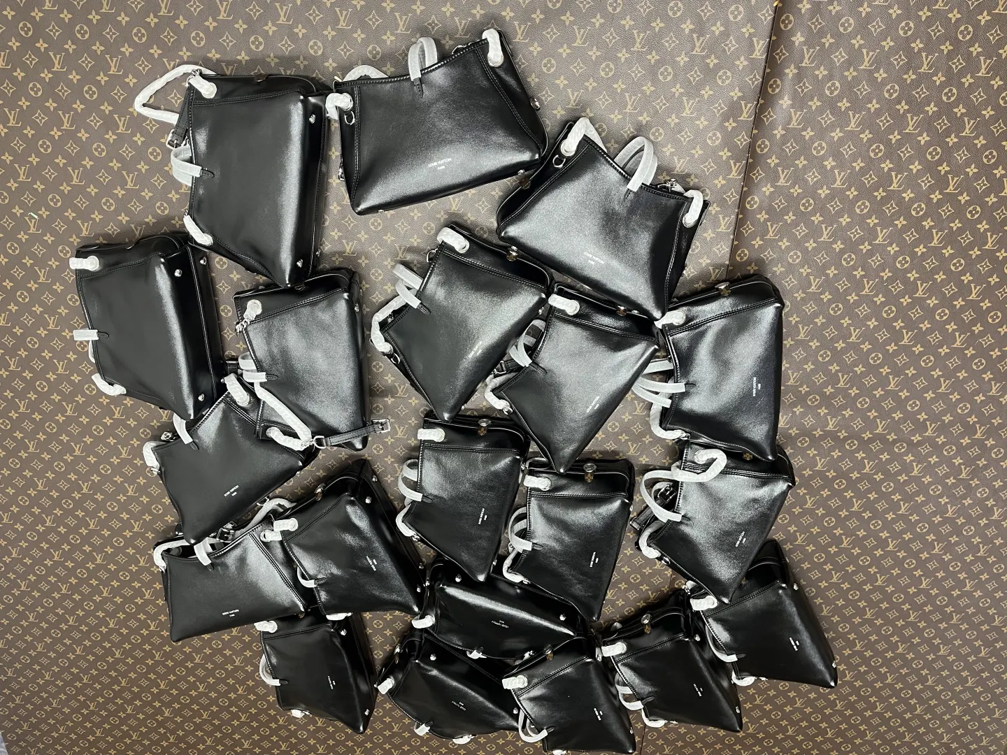 供应 素材拿去用 供应 素材拿去用 鏈條包 精致鏈條款