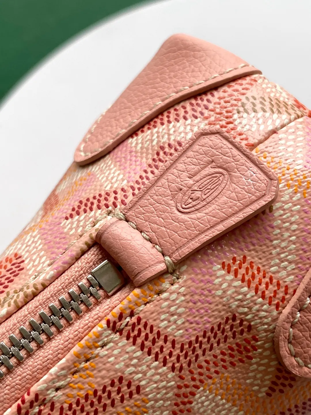Goyard VENDOME 化妆包内衬防水棉质里料 堪称理想的化 行李箱 旅行拉杆款 轻便出行款