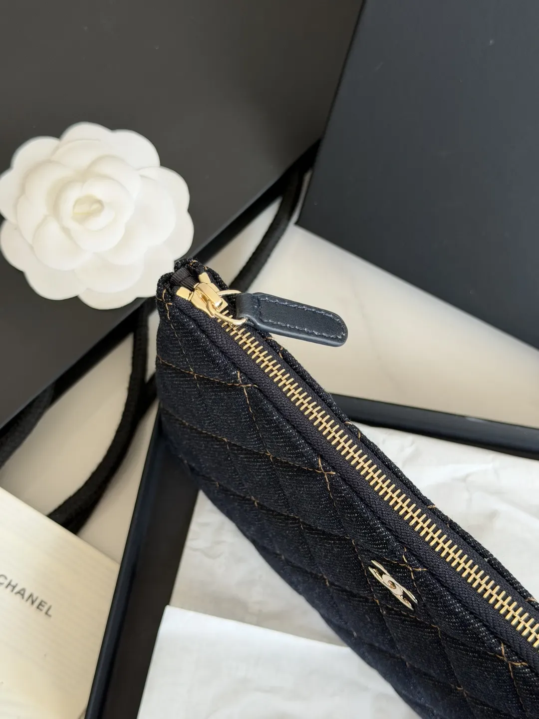 CHANEL 牛仔 手拿包 精致手拿款