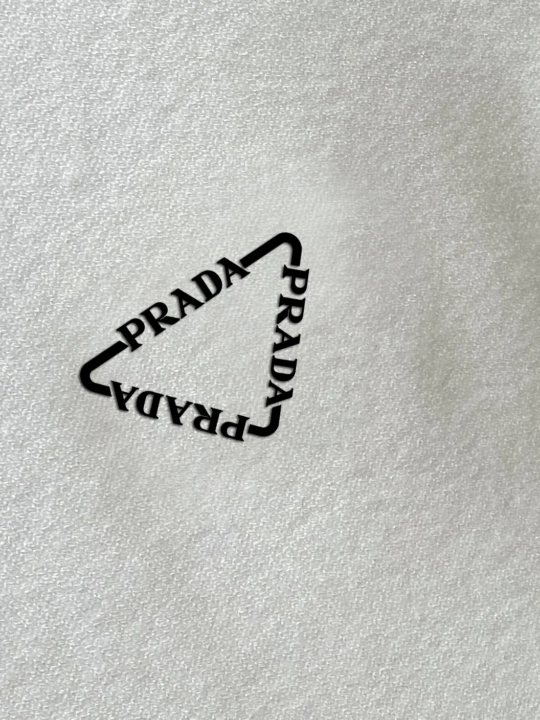 PRADA 针织 Logo 针织衫 休闲百搭款