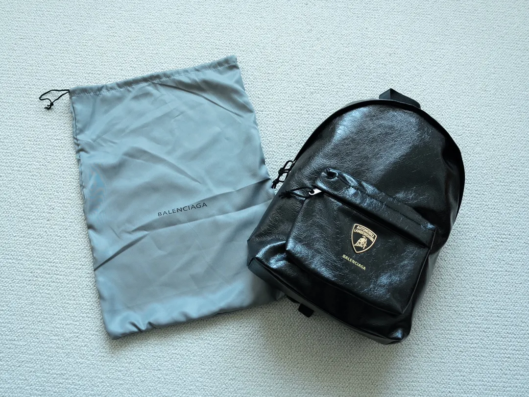 Balenciaga Leather Shoulder Bag