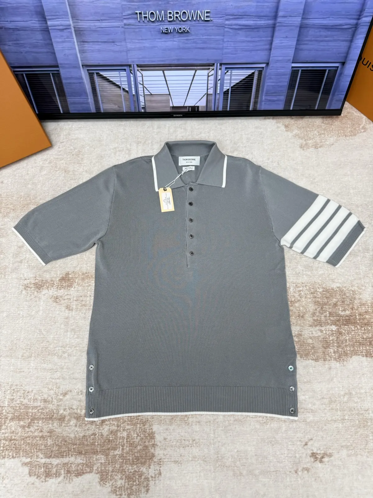 Thom Browne 灰色 Polo衫 日常百搭款
