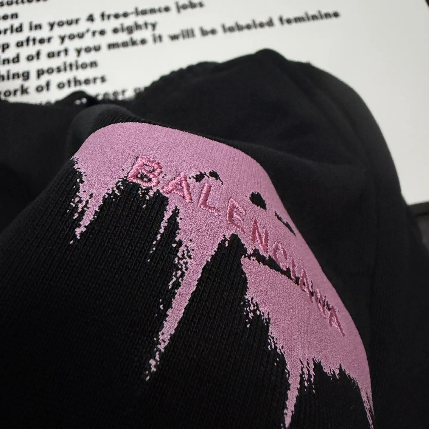 Balenciaga 黑色 纯棉 Logo 短裤 宽松休闲