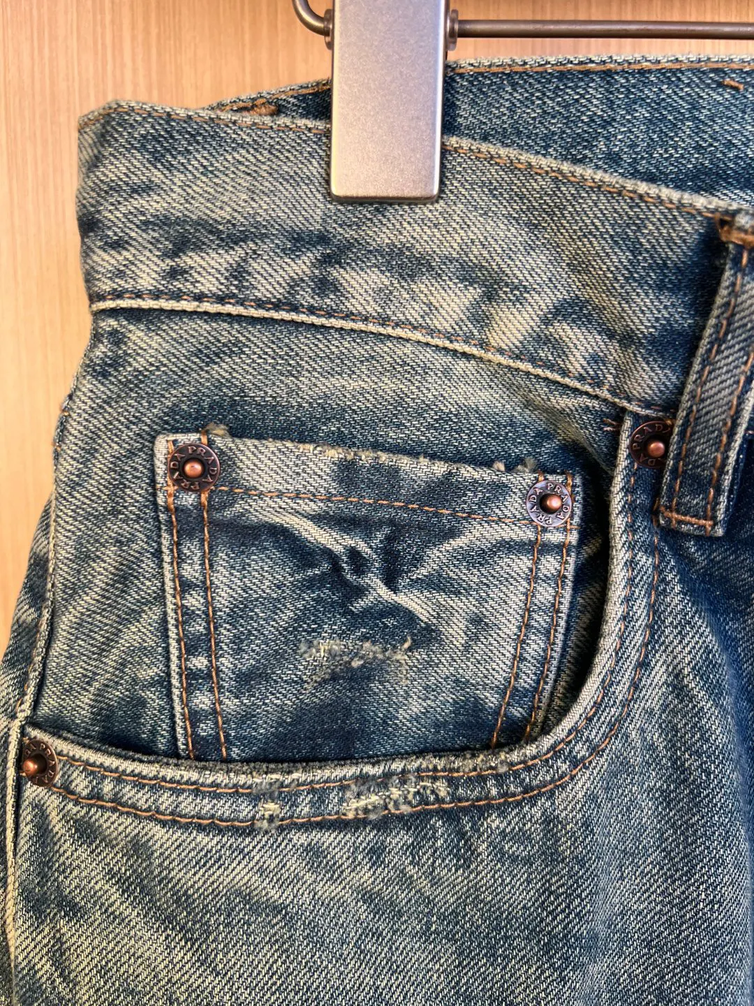 PRADA 牛仔裤 休闲宽松款
