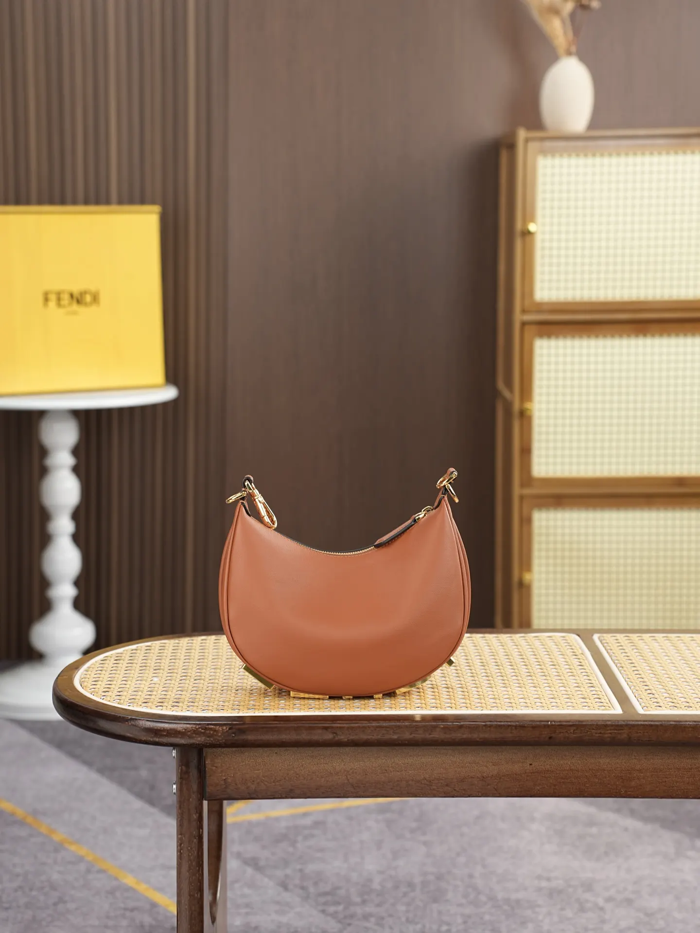 Hobo Shoulder Bag Vintage